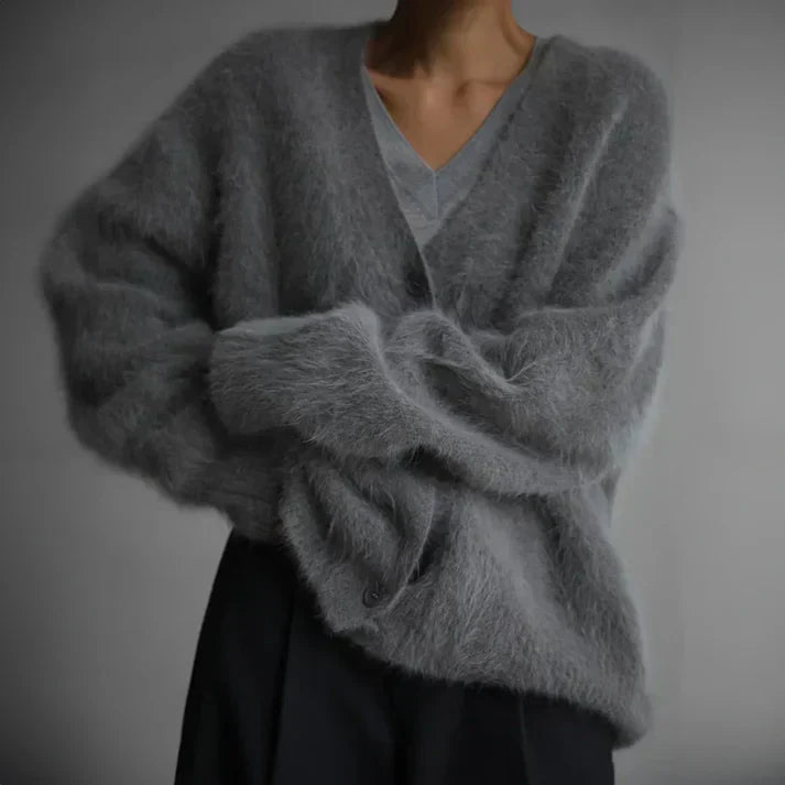 Ella Cashmere Sweater for Women – Elegant Loose Cardigan & Timeless Soft Comfort
